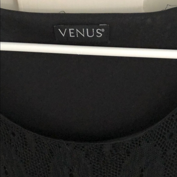 Black dress - Picture 2 of 5